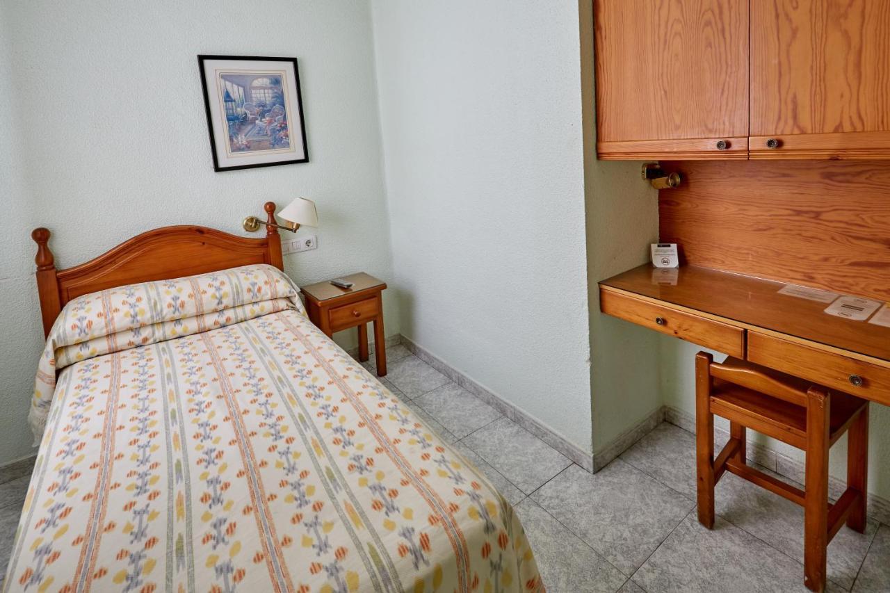 Hotel Dl Urban Кастельон-де-ла-Плана Экстерьер фото