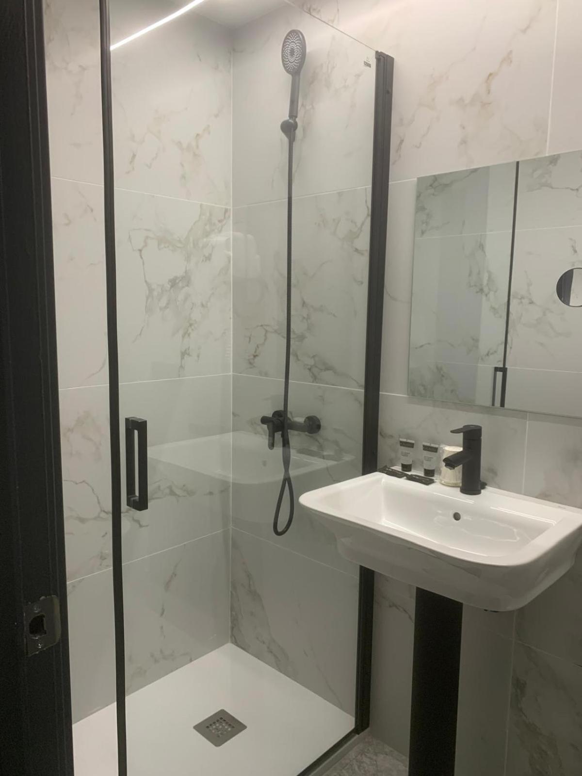 Hotel Dl Urban Кастельон-де-ла-Плана Экстерьер фото